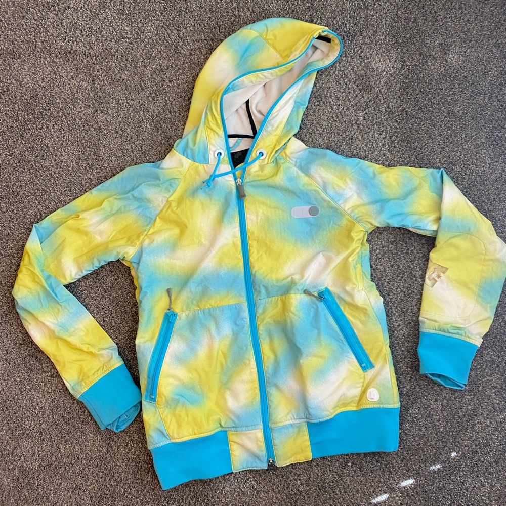 DC lightweight snowboarding jacket
